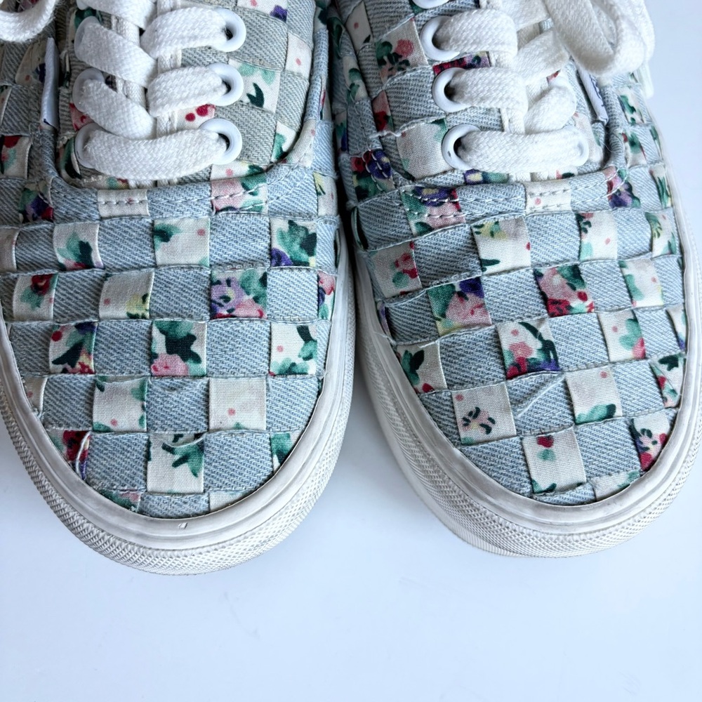 Vans Authentic Platform Woven Foral Sneaker 8 - Picture 3 of 8
